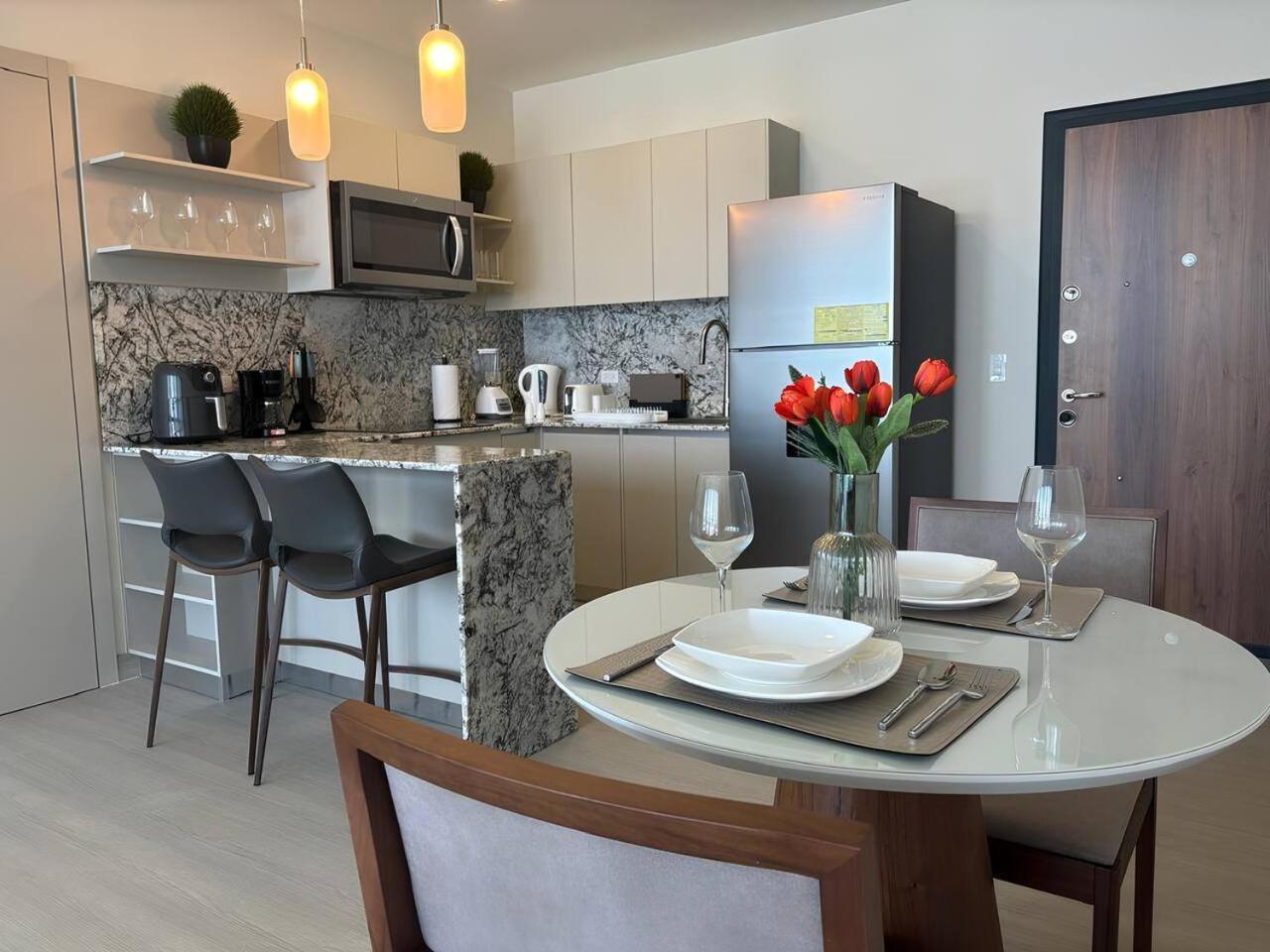 Holiday home Deluxe Condo Suite 1BR with Ocean and Park View Panama City